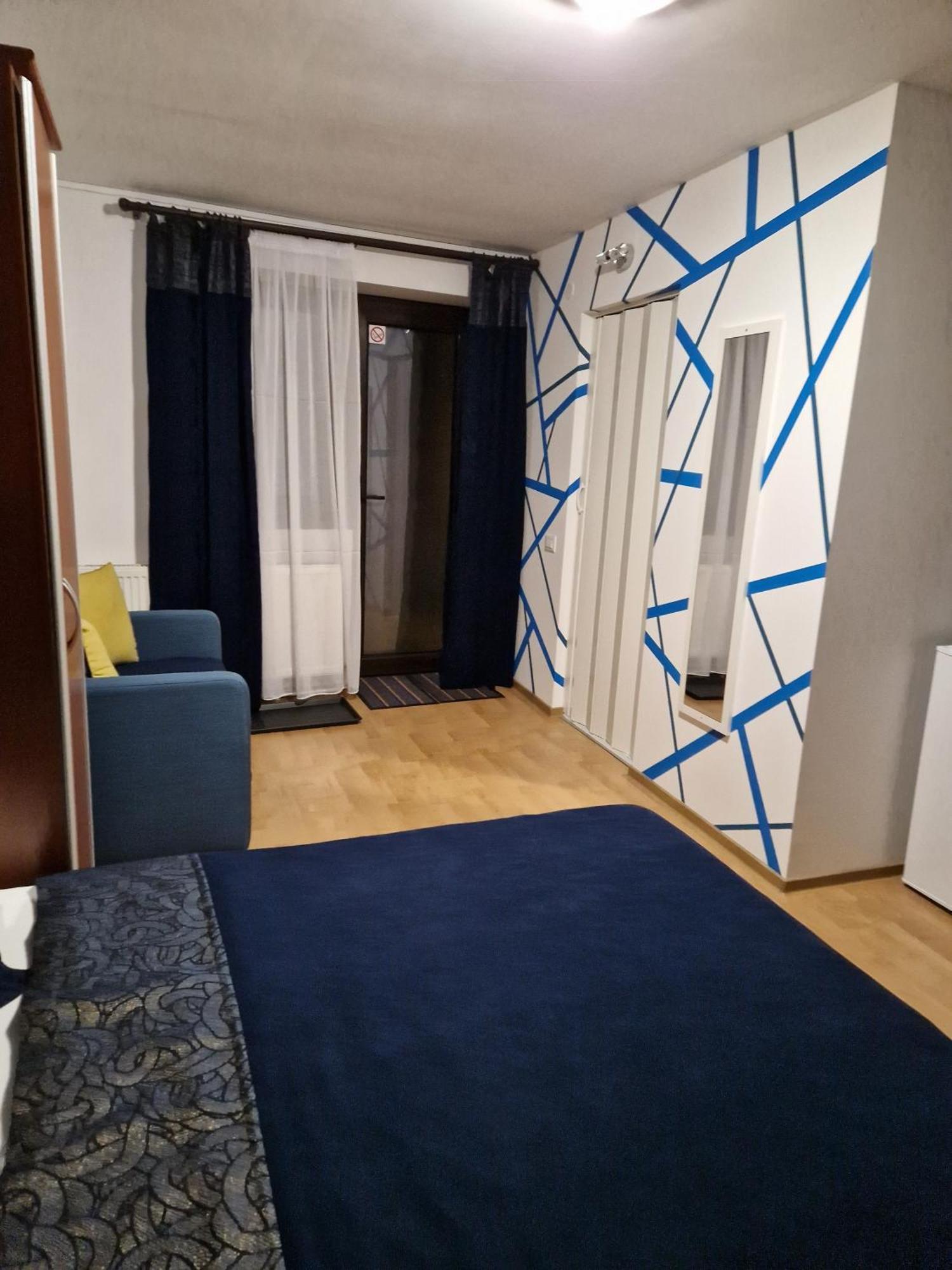 Отель Rasnov Retreat Экстерьер фото